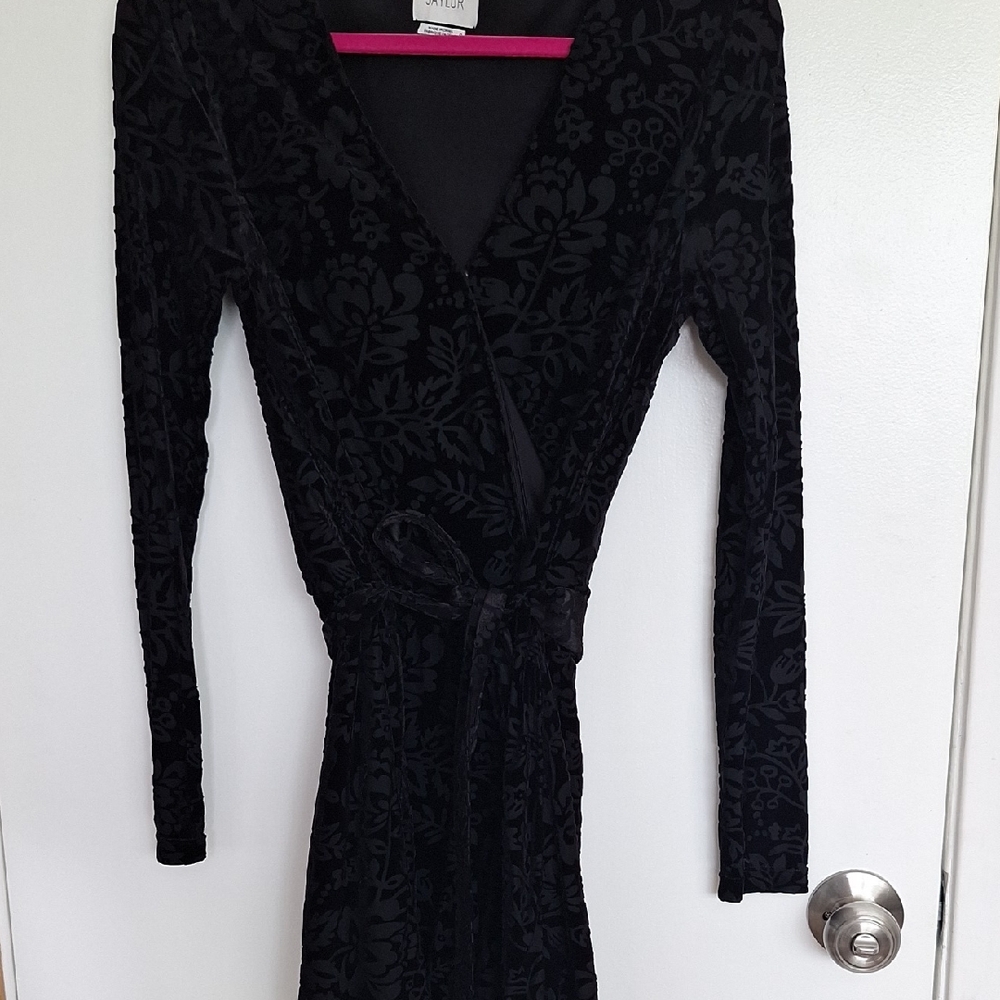 SAYLOR Black BurnoutVelvet Romper Floral design Size S